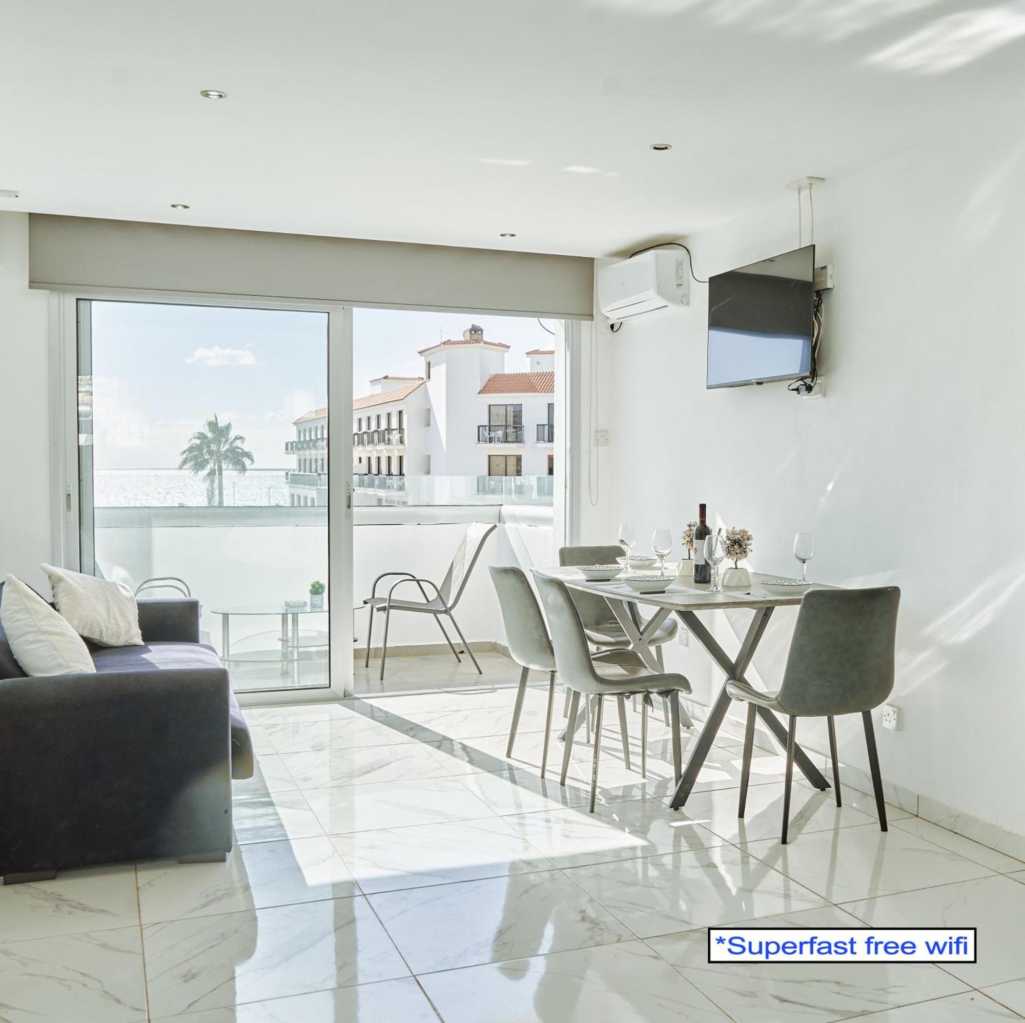 Nissi Avenue Suites Ayia Napa Exteriör bild